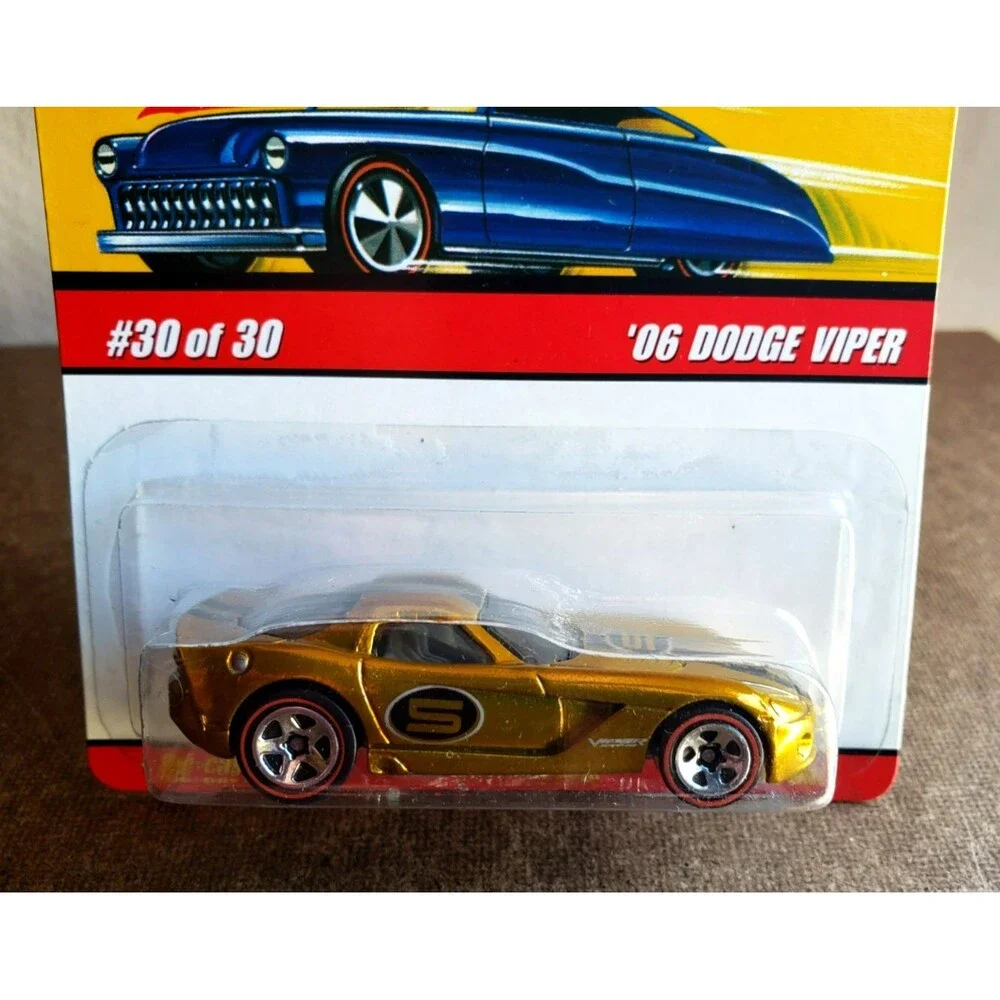 2007 Hot Wheels '06 DODGE VIPER Spectraflame GOLD CLASSICS SERIES #30/30 RL5SP
